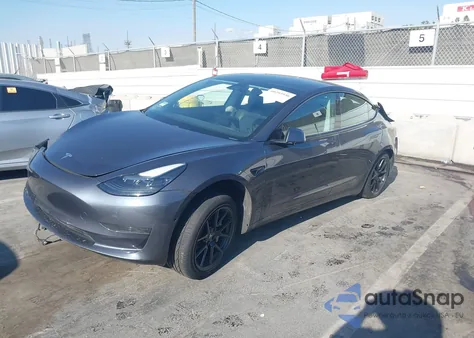 2021 Tesla Model 3 Standard Range Plus Rear-Wheel Drive из США, поврежденный, VIN 5YJ3E1EA9MF868219